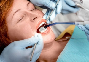 WHAT'S INVOLVED IN TEETH BONDING